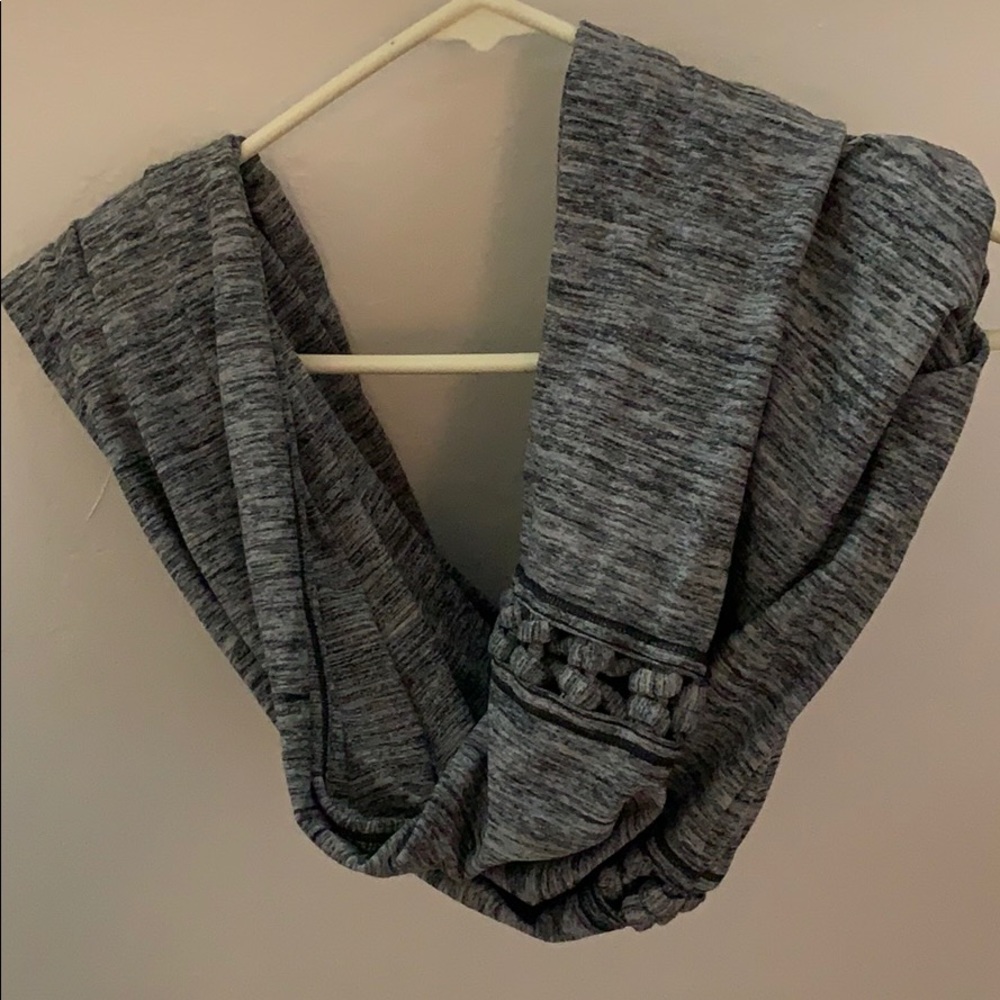 Lululemon braided infinity scarf